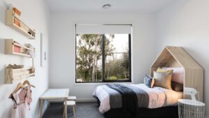 tête de lit chambre d'enfant